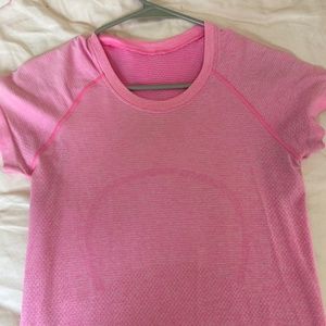 Lululemon Swifty Tech full length t shirt